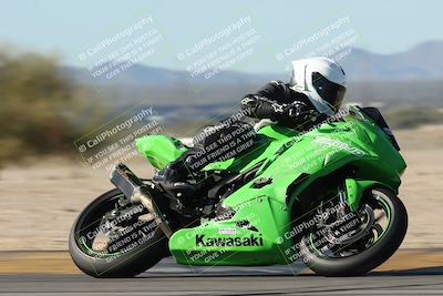 media/Jan-15-2026-Racers Edge (Thu) [[dfebeb70ab]]/3-B Group/Session 1 Turn 8/